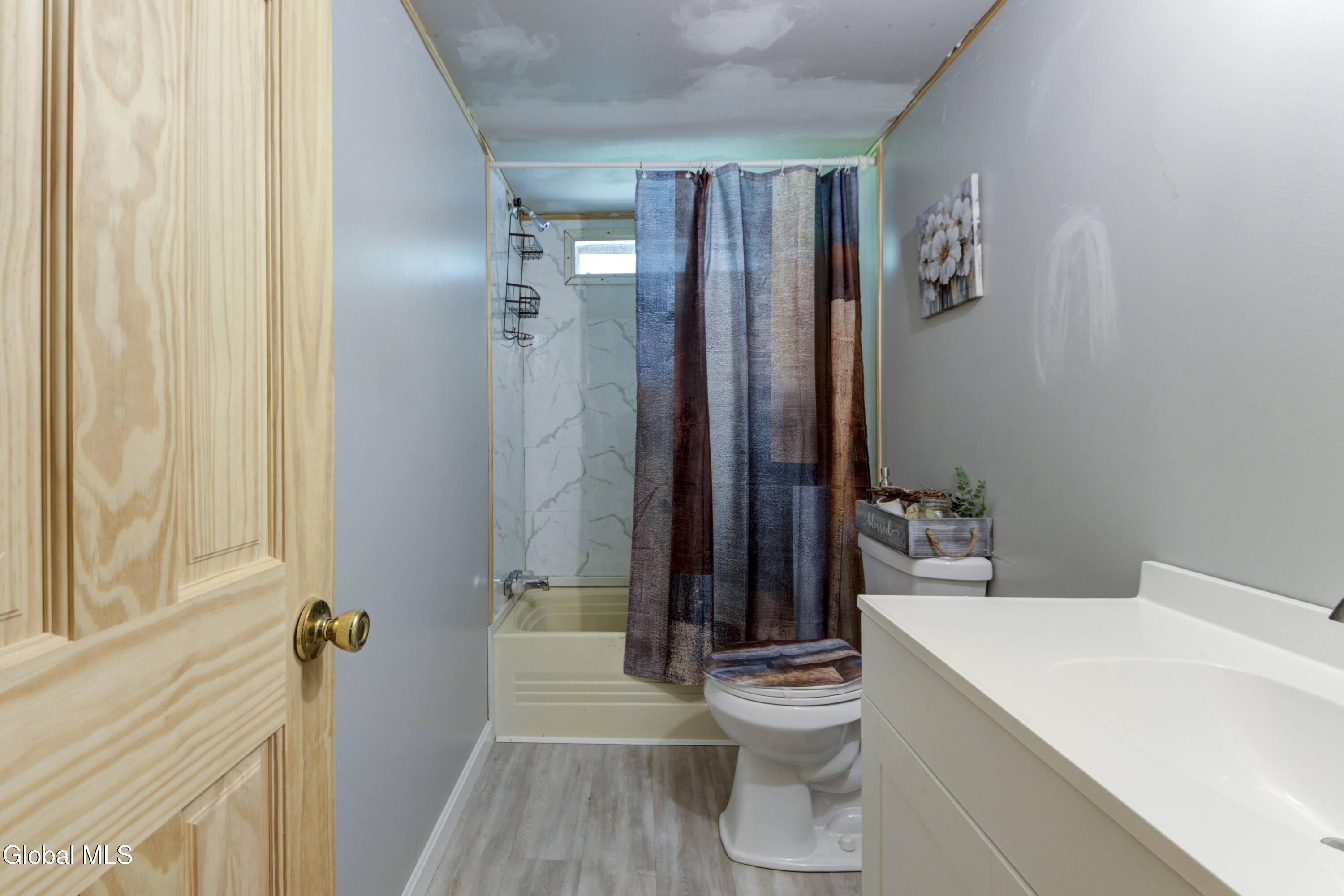 7654 New York 29 Dolgeville NY 13329