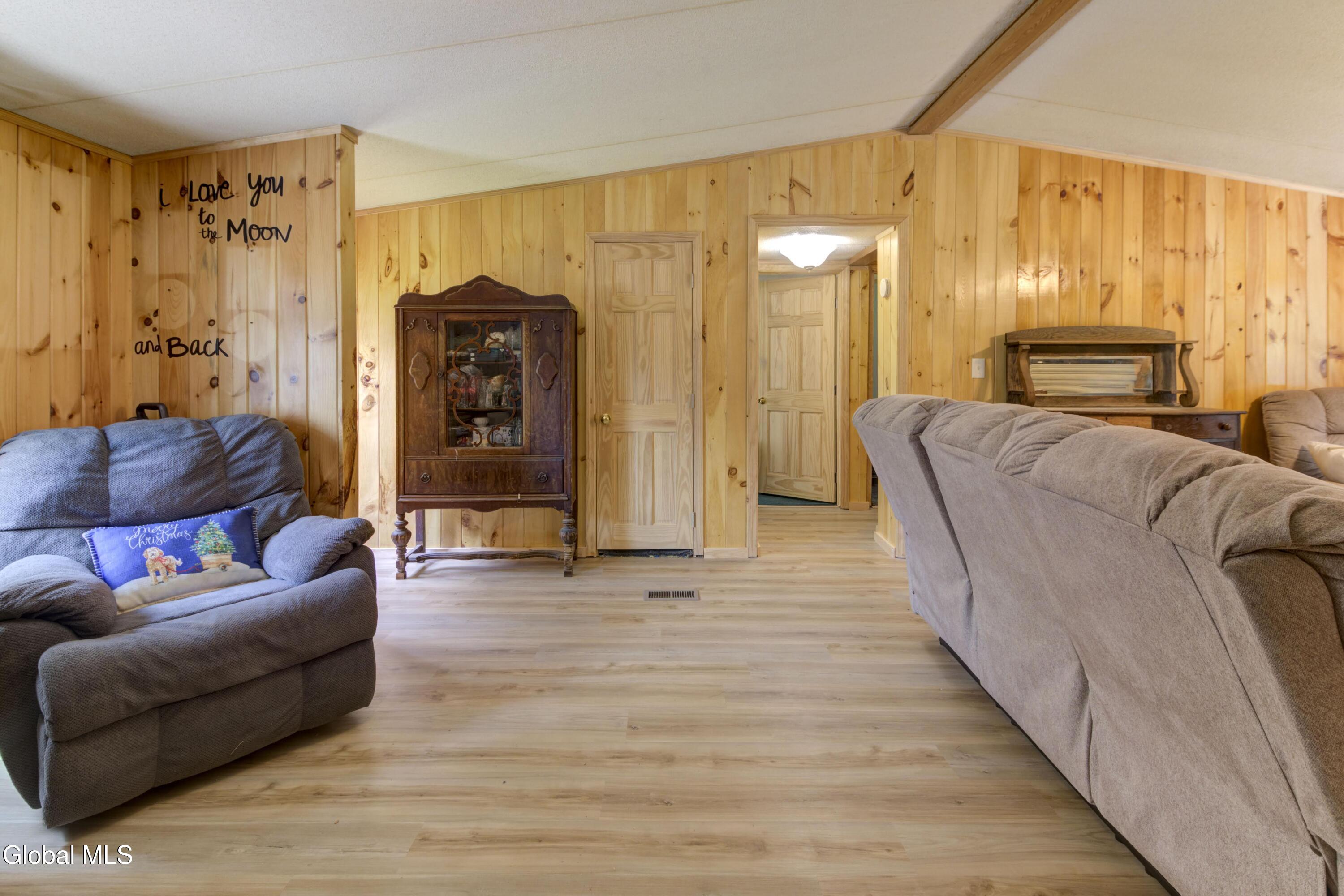 7654 New York 29 Dolgeville NY 13329