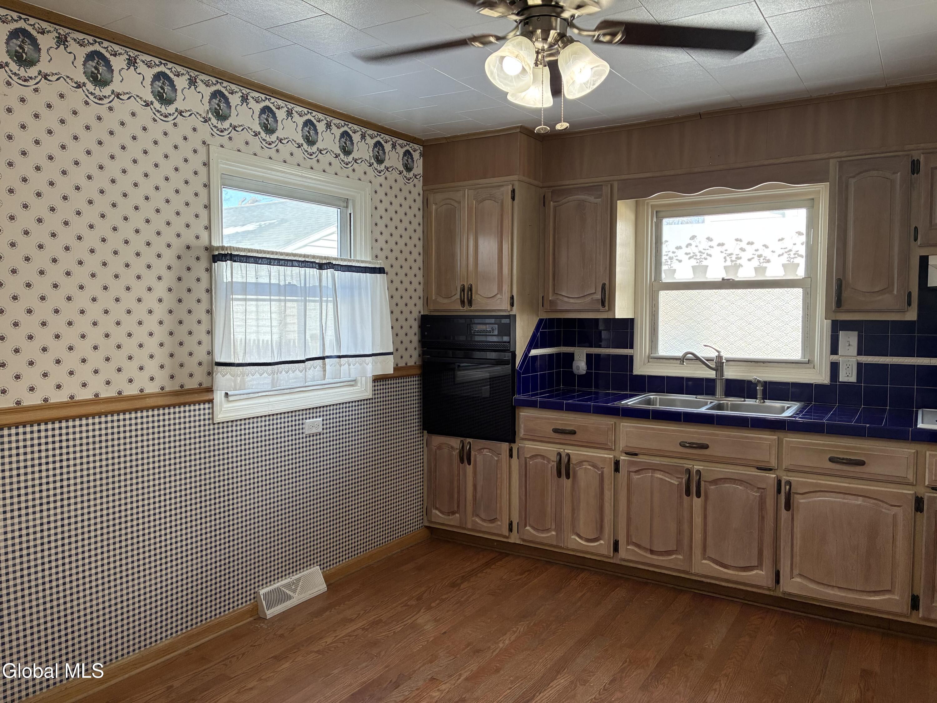 13 Albia Avenue Troy NY 12180