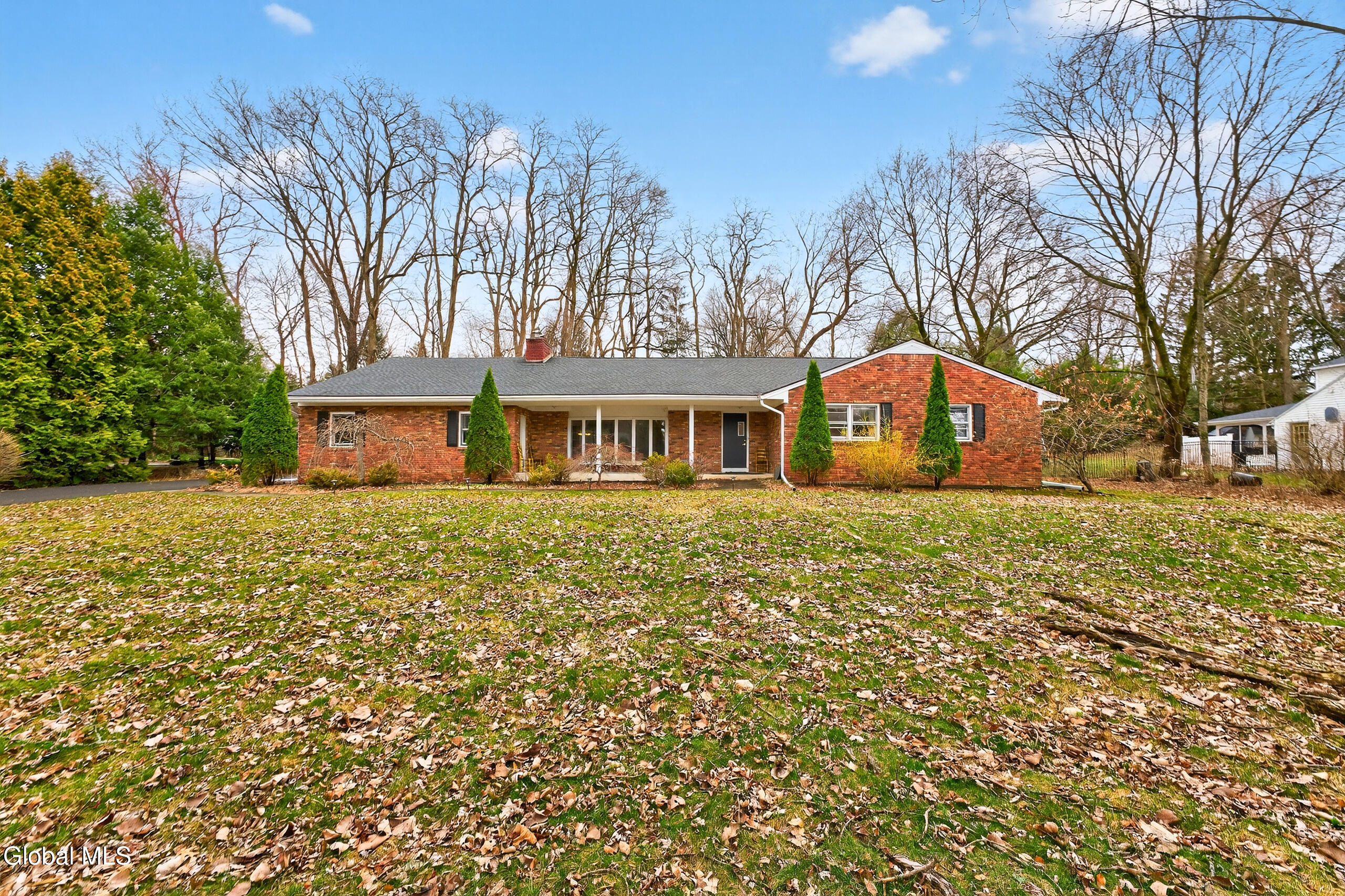 7 N Maple Lane Albany NY 12211