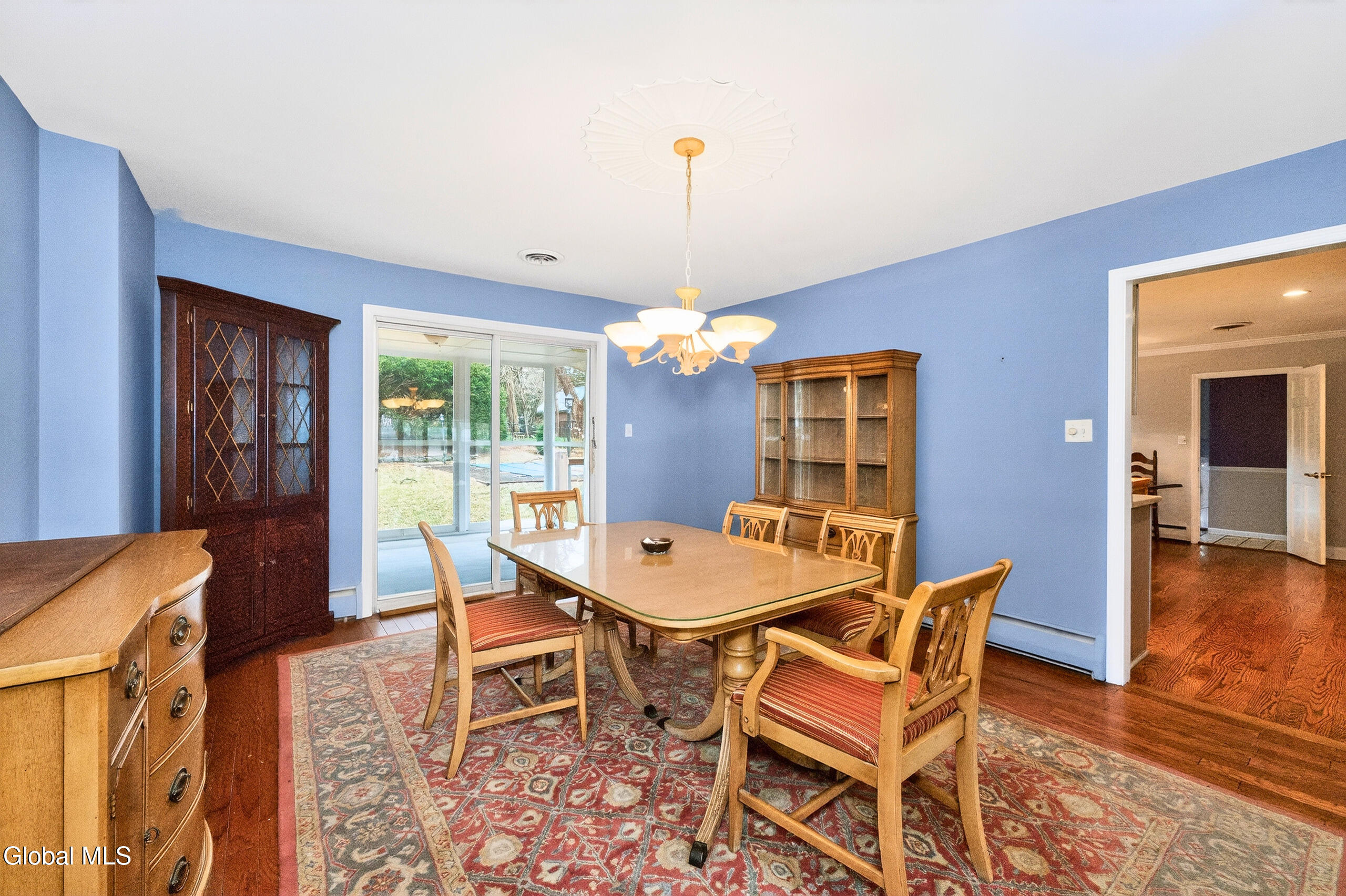 7 N Maple Lane Albany NY 12211