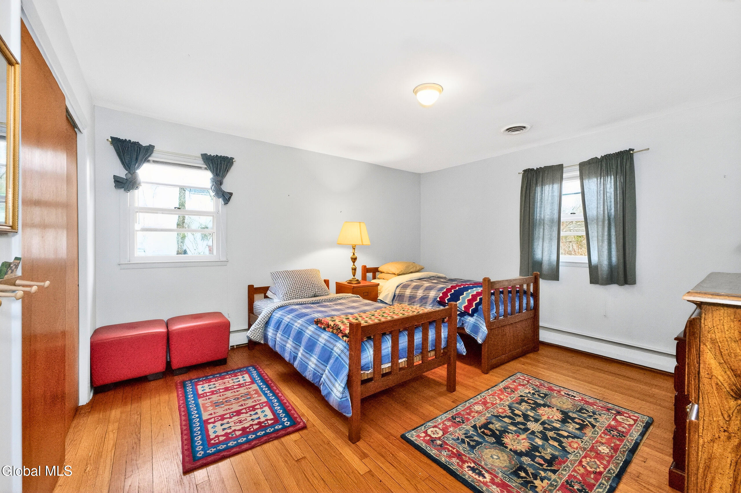 7 N Maple Lane Albany NY 12211
