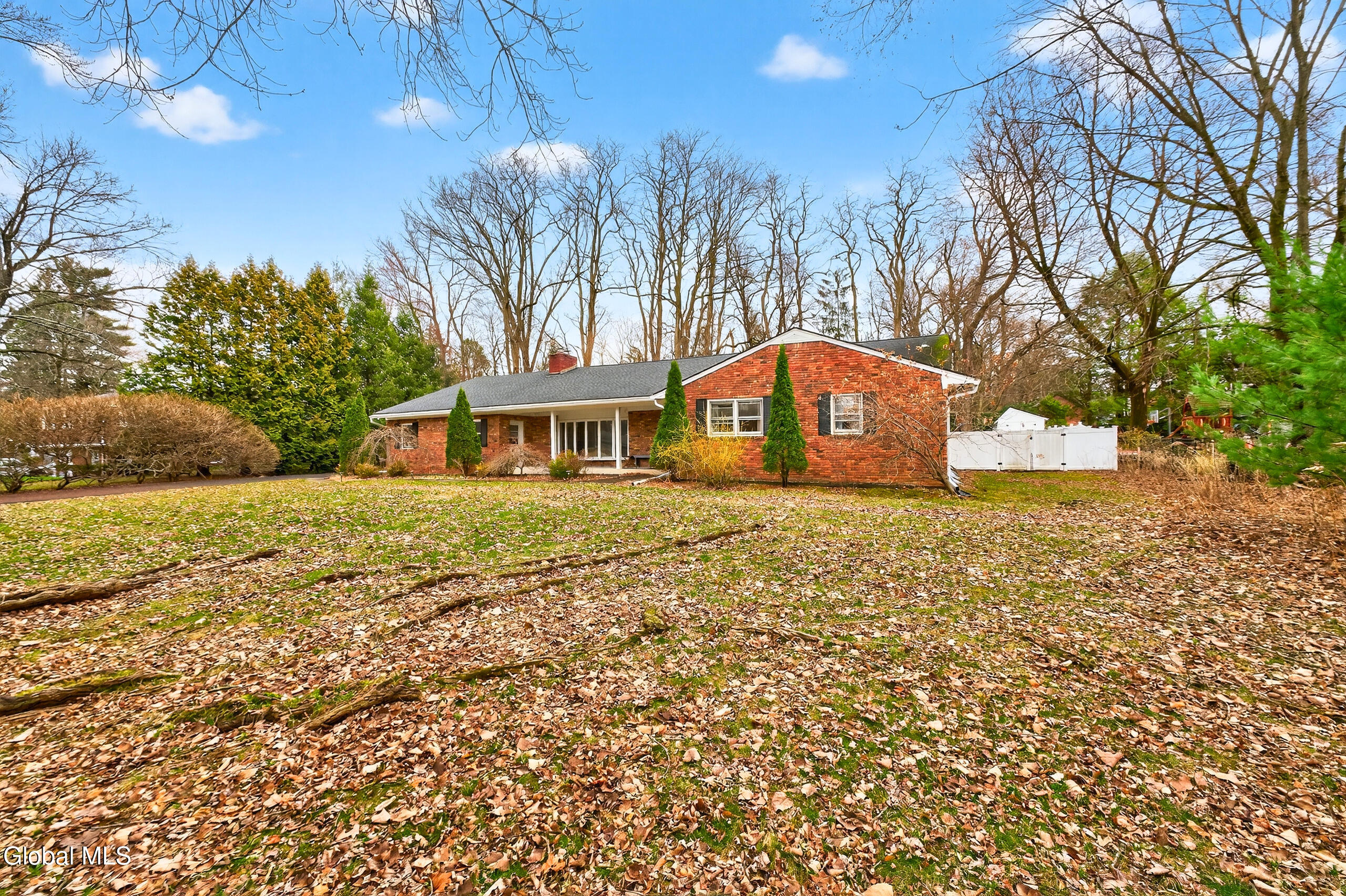 7 N Maple Lane Albany NY 12211