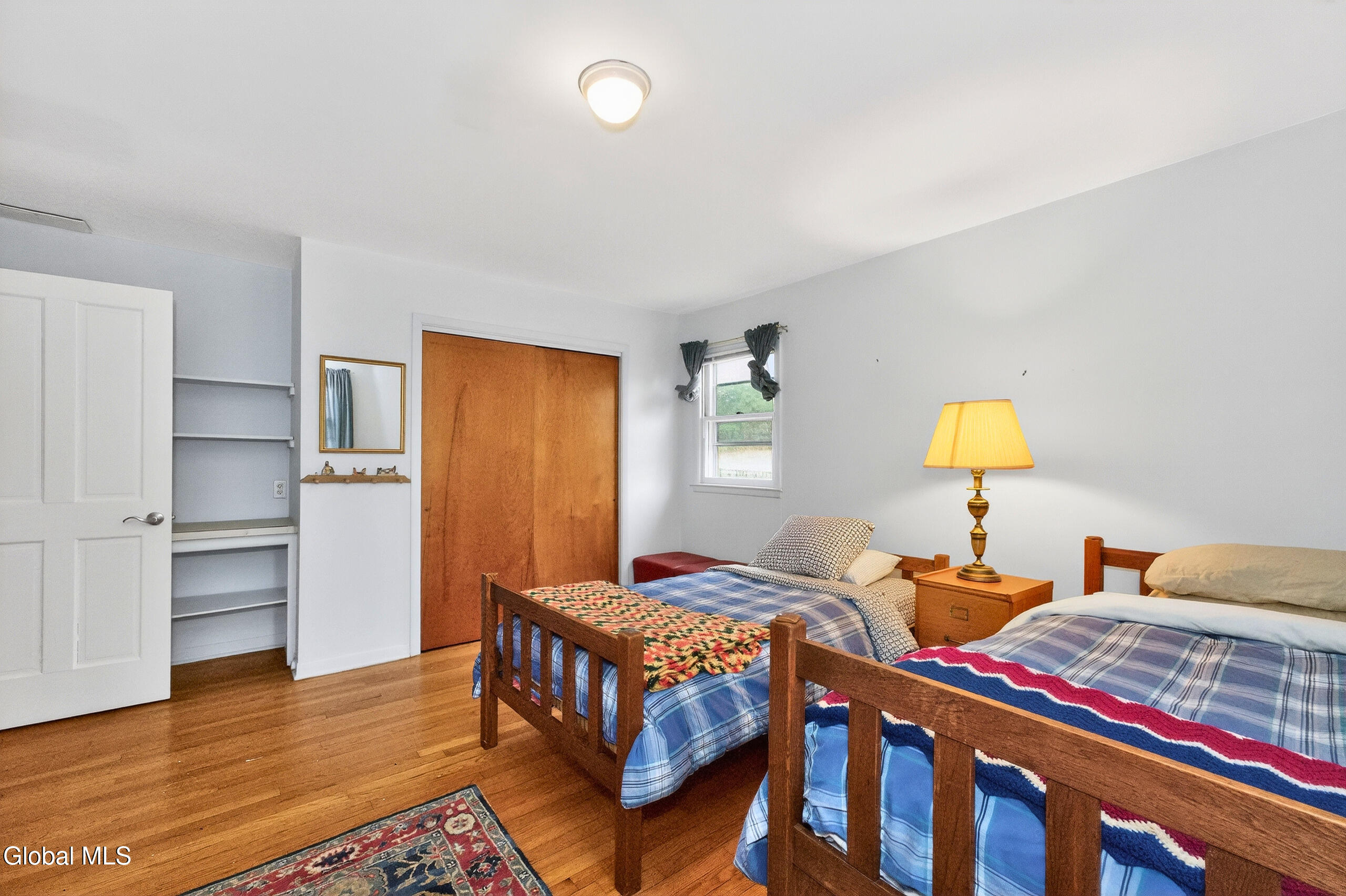7 N Maple Lane Albany NY 12211