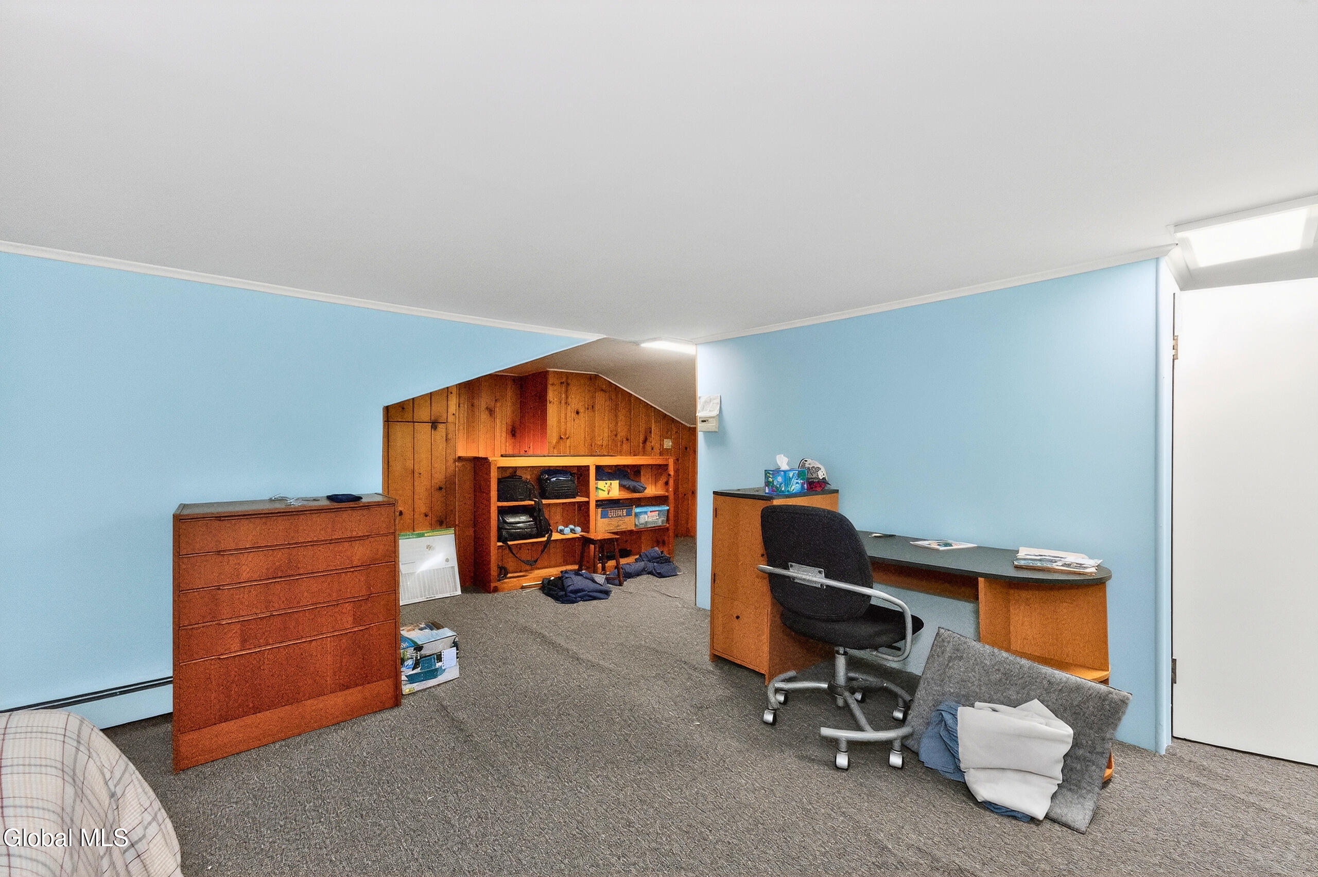 7 N Maple Lane Albany NY 12211