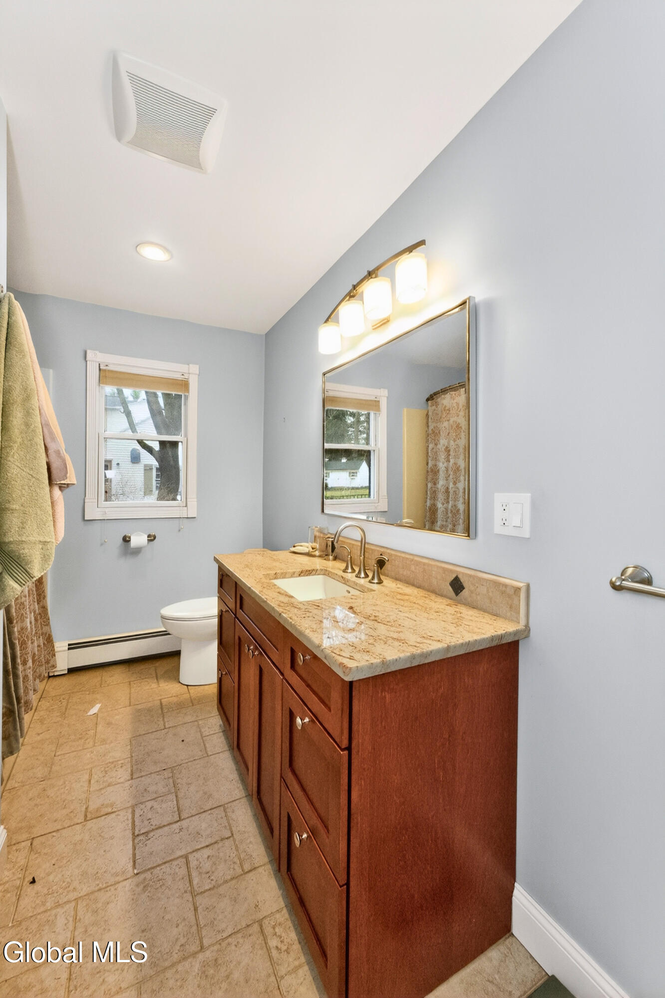 7 N Maple Lane Albany NY 12211