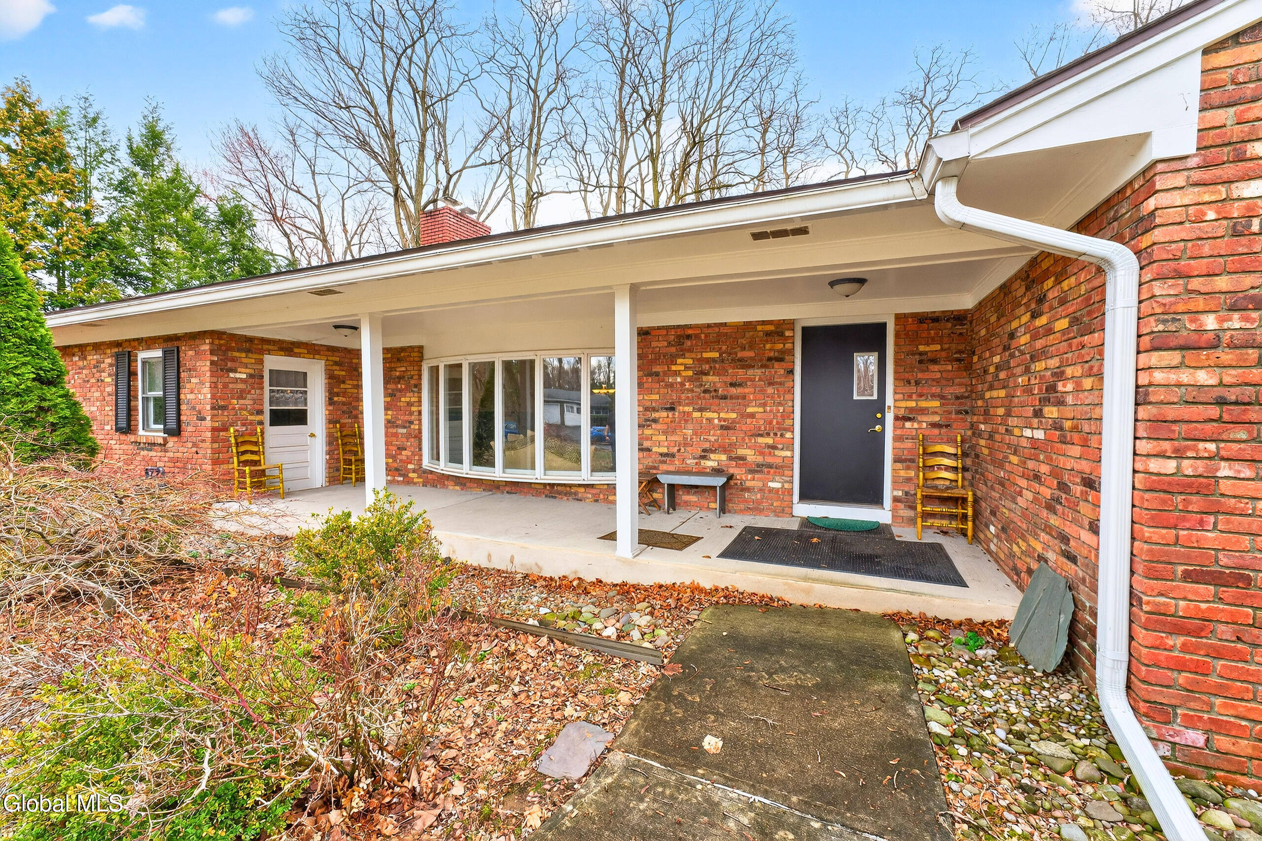 7 N Maple Lane Albany NY 12211