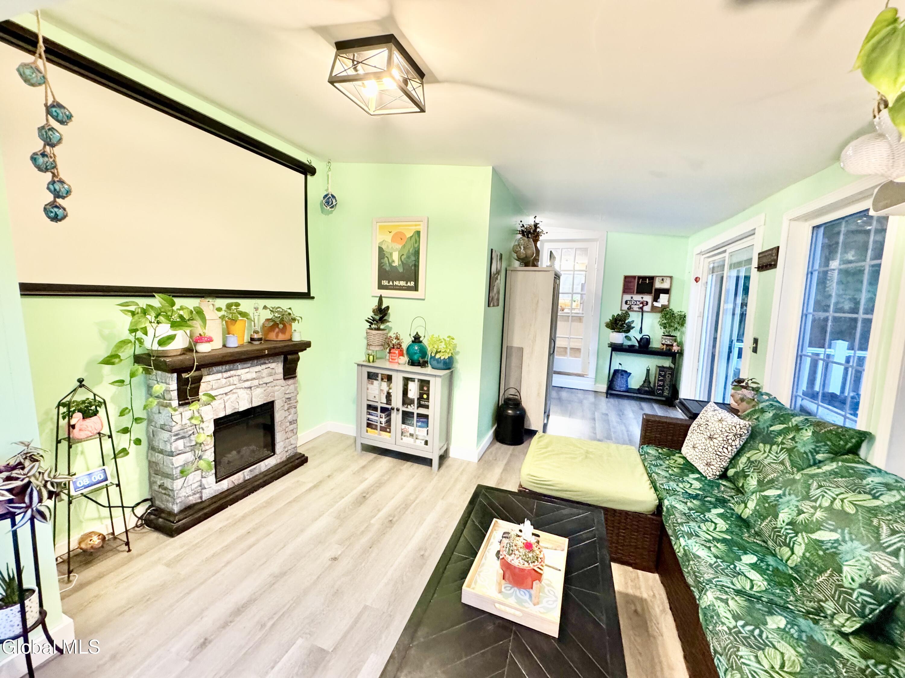 74 Broadway Fort Edward NY 12828