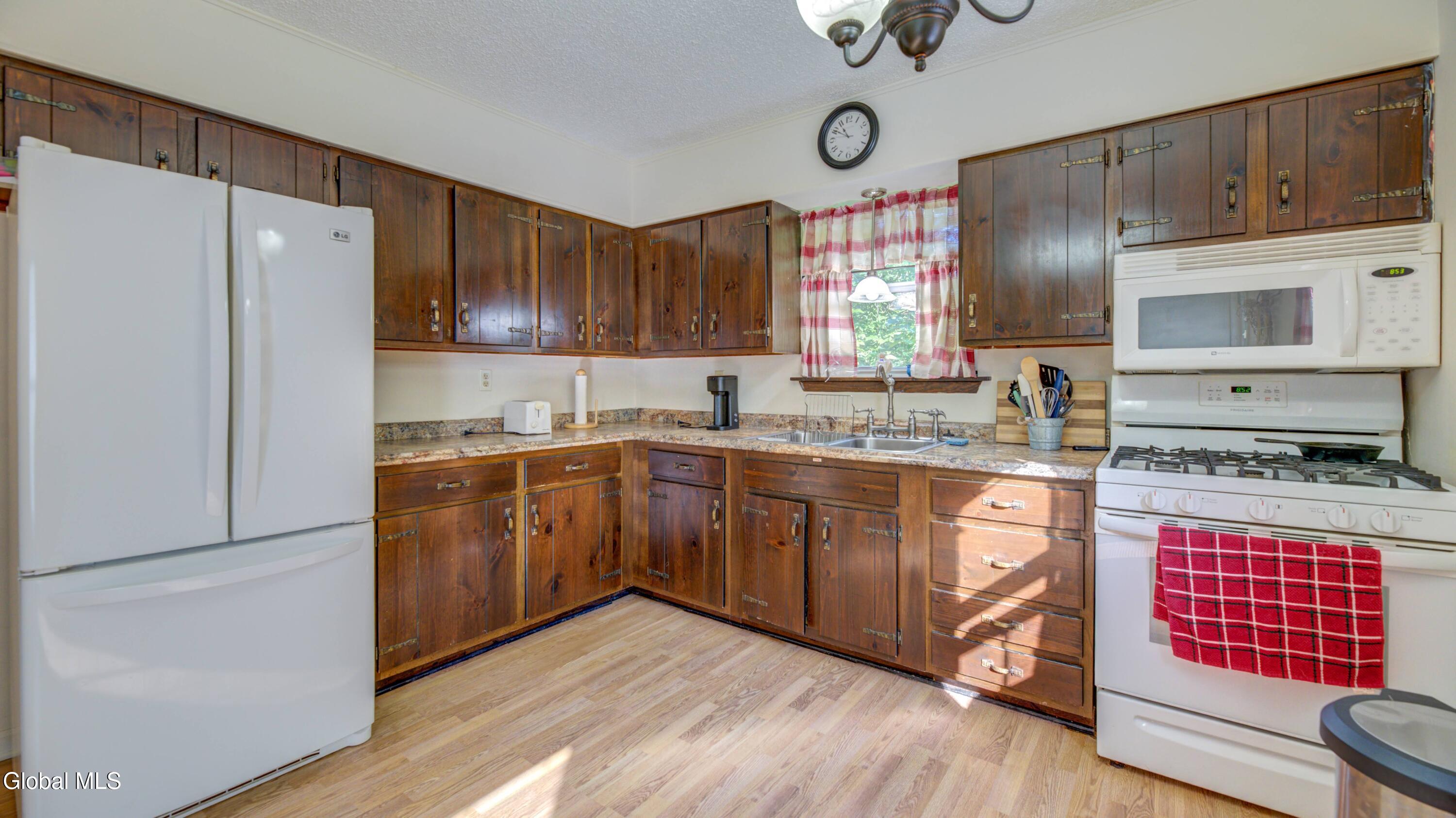 580 New York 30 Northville NY 12134