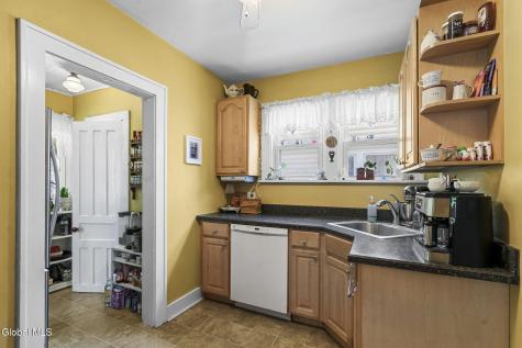 123 N Toll Street Scotia NY 12302