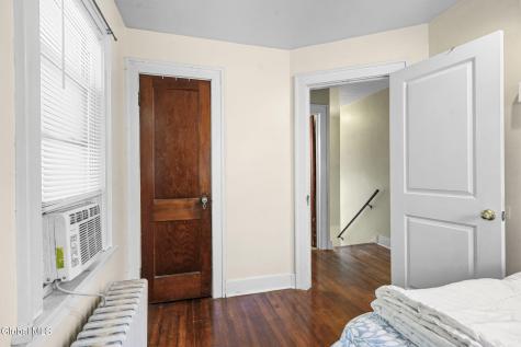 123 N Toll Street Scotia NY 12302
