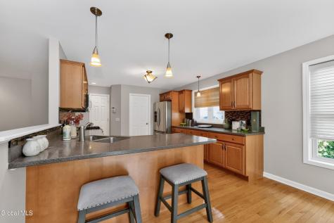 4303 Consaul Road Schenectady NY 12304