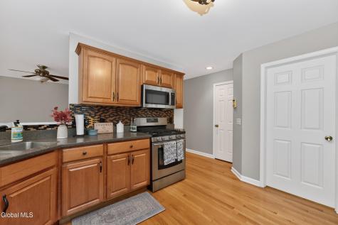 4303 Consaul Road Schenectady NY 12304