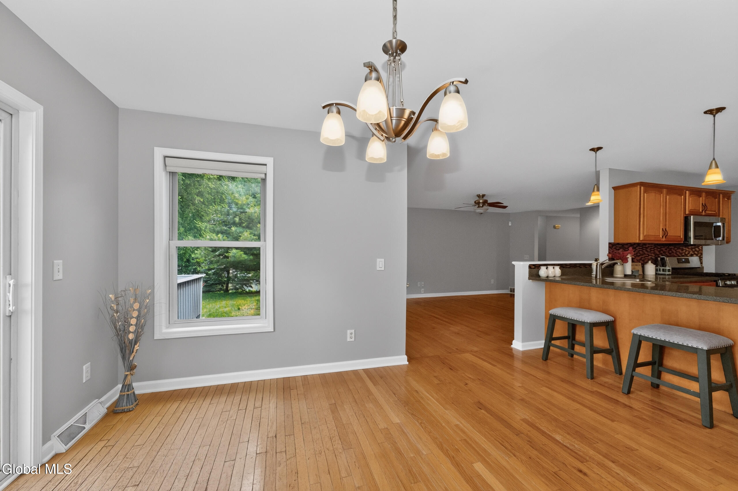 4303 Consaul Road Schenectady NY 12304