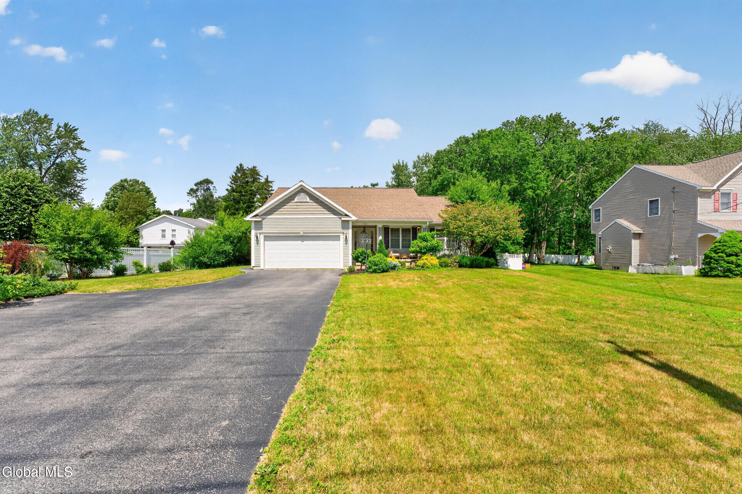 4303 Consaul Road Schenectady NY 12304