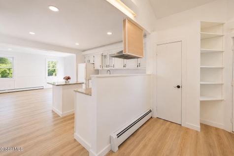 52 Broadway Latham NY 12110
