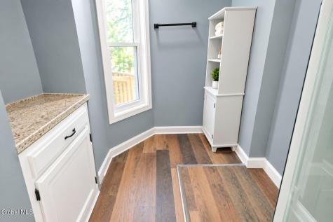 52 Broadway Latham NY 12110
