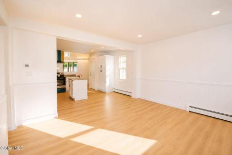 52 Broadway Latham NY 12110