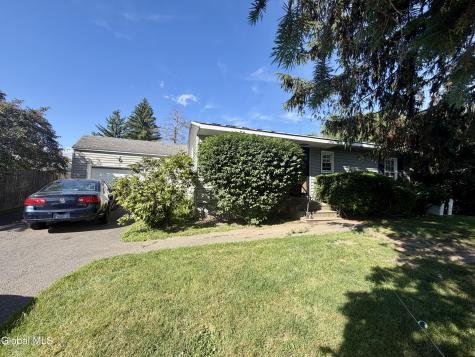 22 Michigan Avenue Rensselaer NY 12144