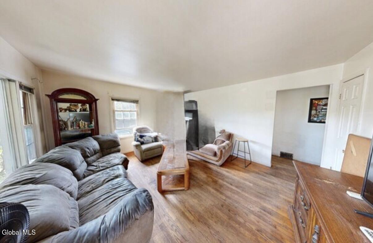 22 Michigan Avenue Rensselaer NY 12144