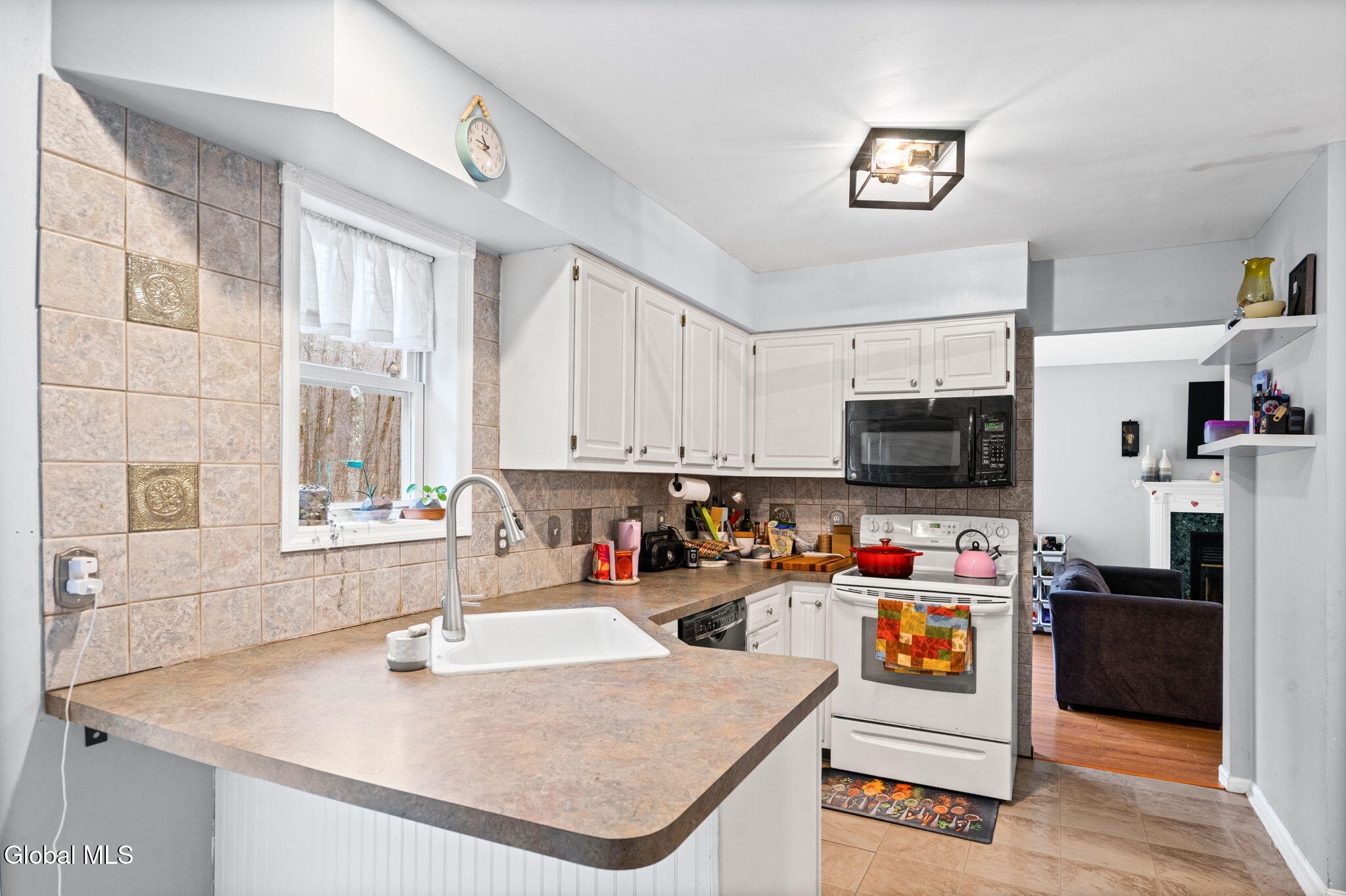 186 W Hand Hill Road East Nassau NY 12062