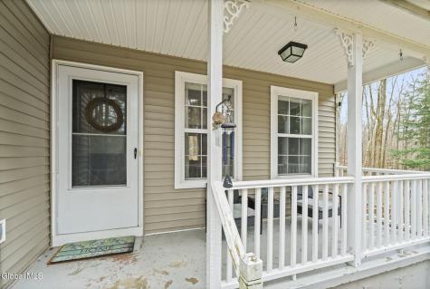 186 W Hand Hill Road East Nassau NY 12062