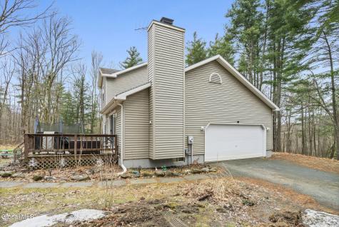 186 W Hand Hill Road East Nassau NY 12062