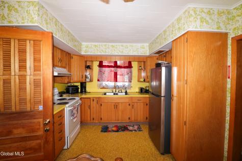 11 Blinn Street Whitehall NY 12887