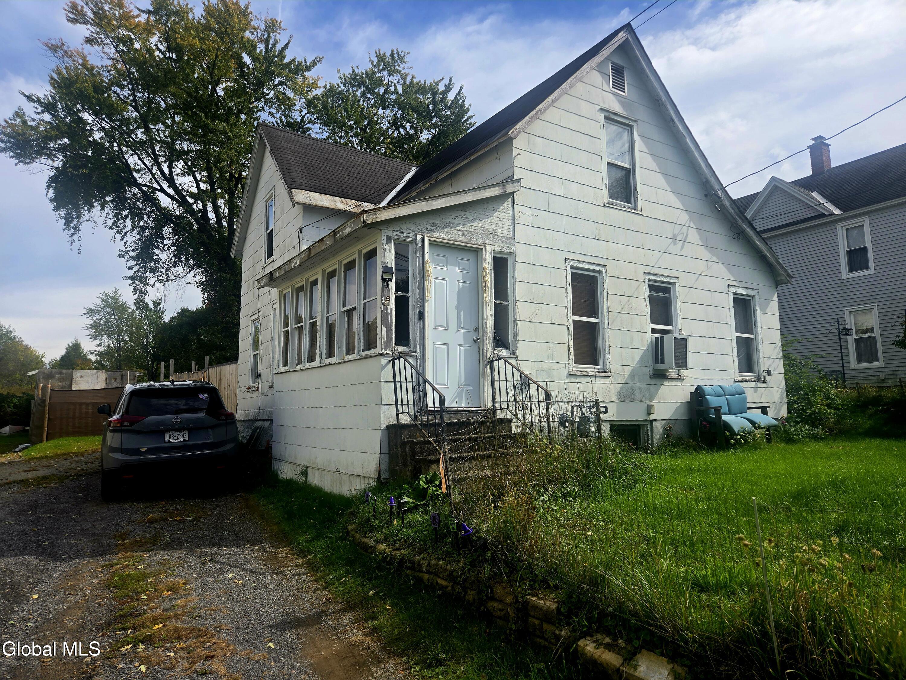5 Cummings Avenue Johnstown NY 12095