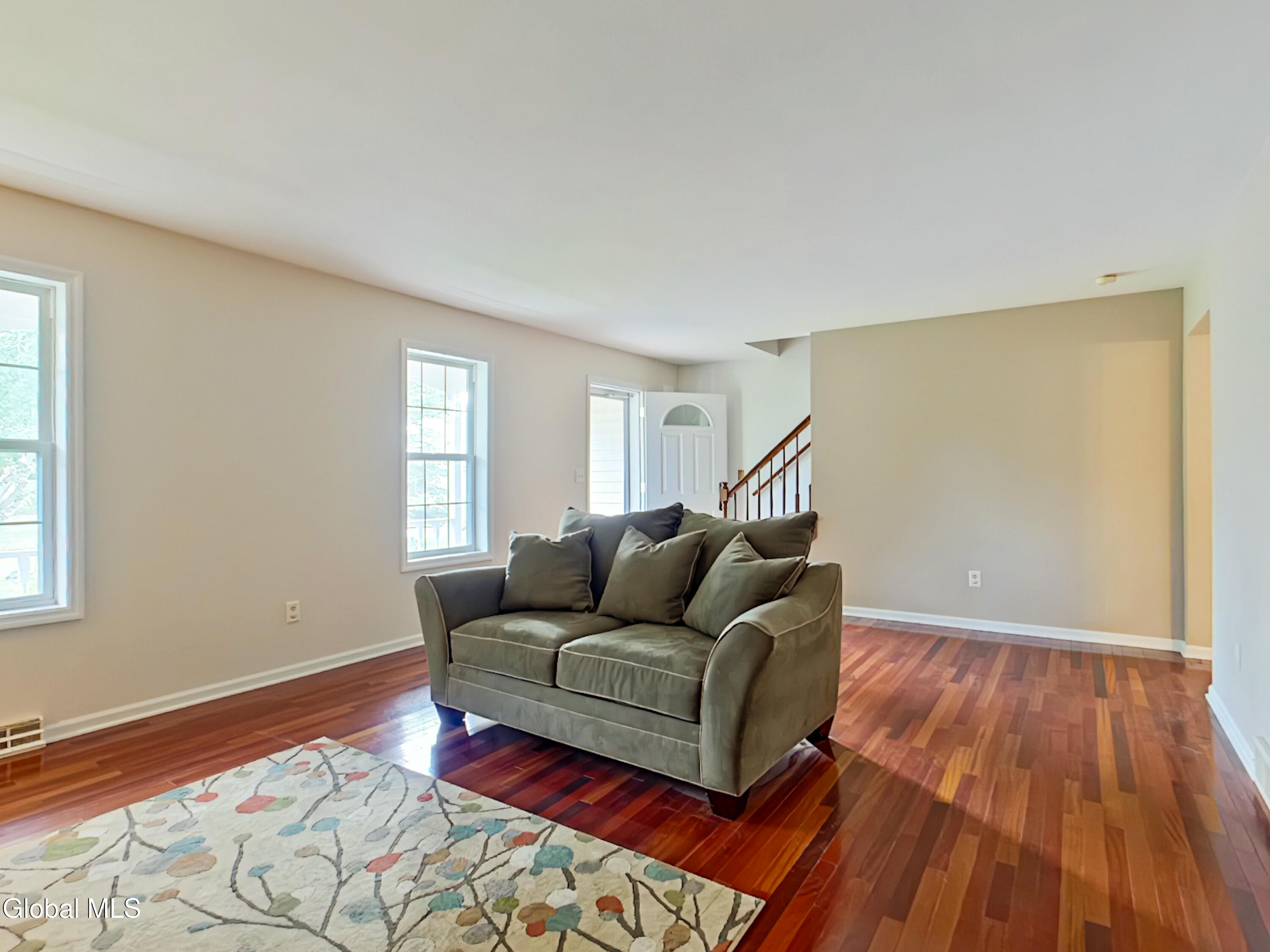 6 Aberdeen Way Gansevoort NY 12831