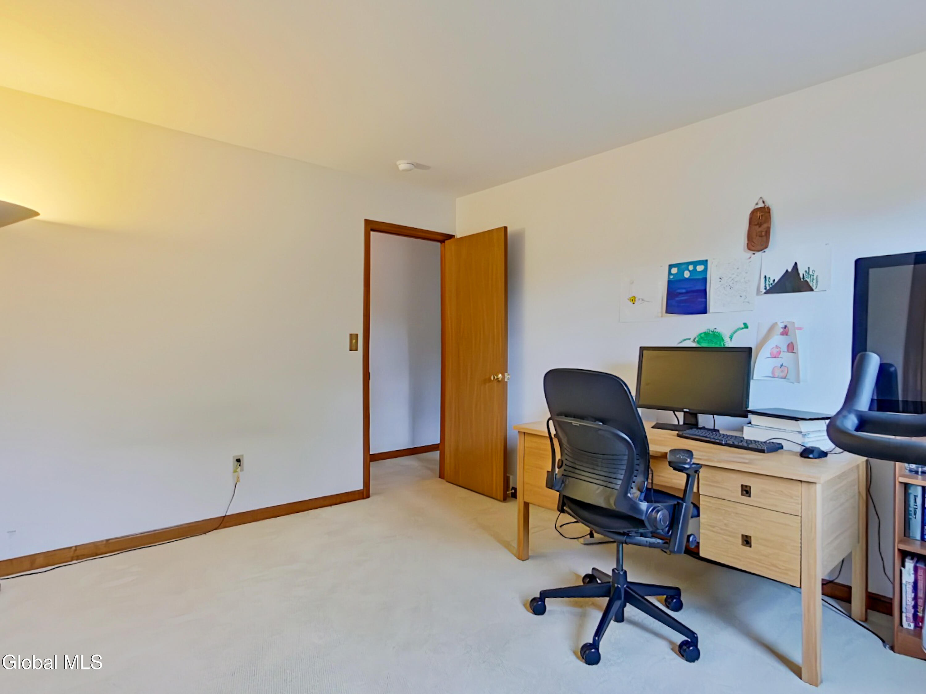 6 Aberdeen Way Gansevoort NY 12831