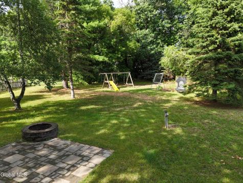 6 Aberdeen Way Gansevoort NY 12831