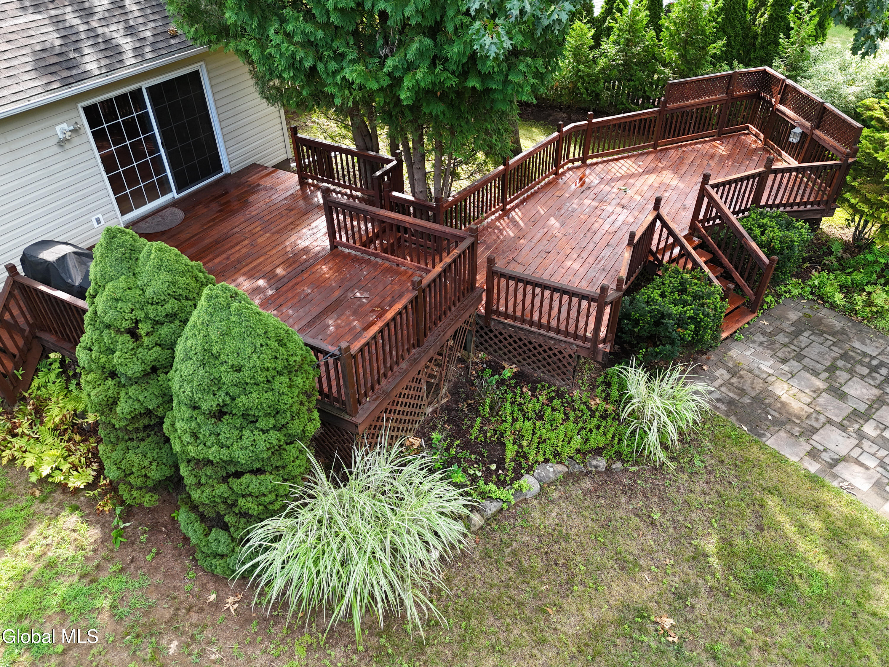 6 Aberdeen Way Gansevoort NY 12831