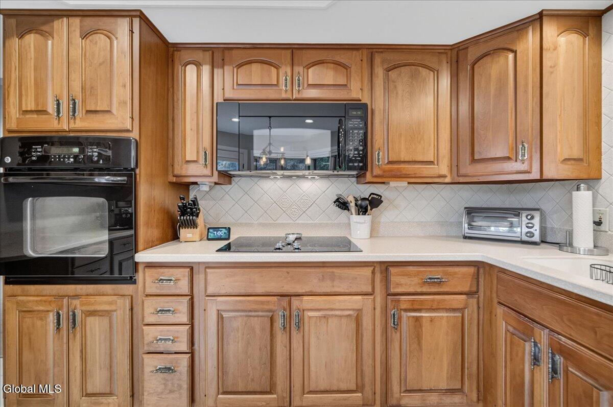 240 Davis Avenue Albany NY 12208
