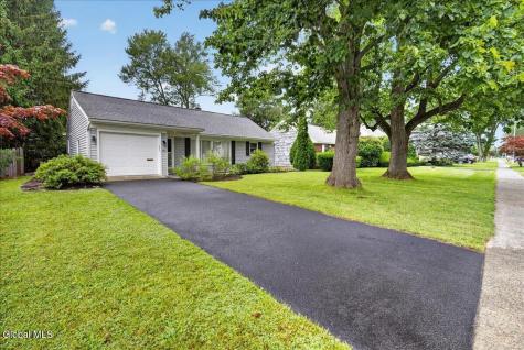 240 Davis Avenue Albany NY 12208