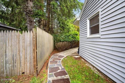 240 Davis Avenue Albany NY 12208