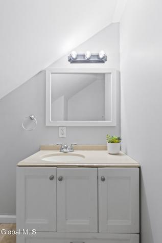 14 Woodside Avenue Colonie NY 12205