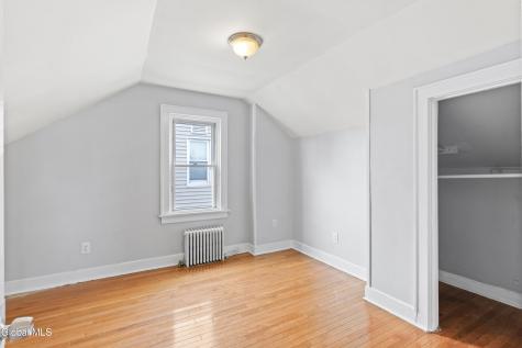 14 Woodside Avenue Colonie NY 12205