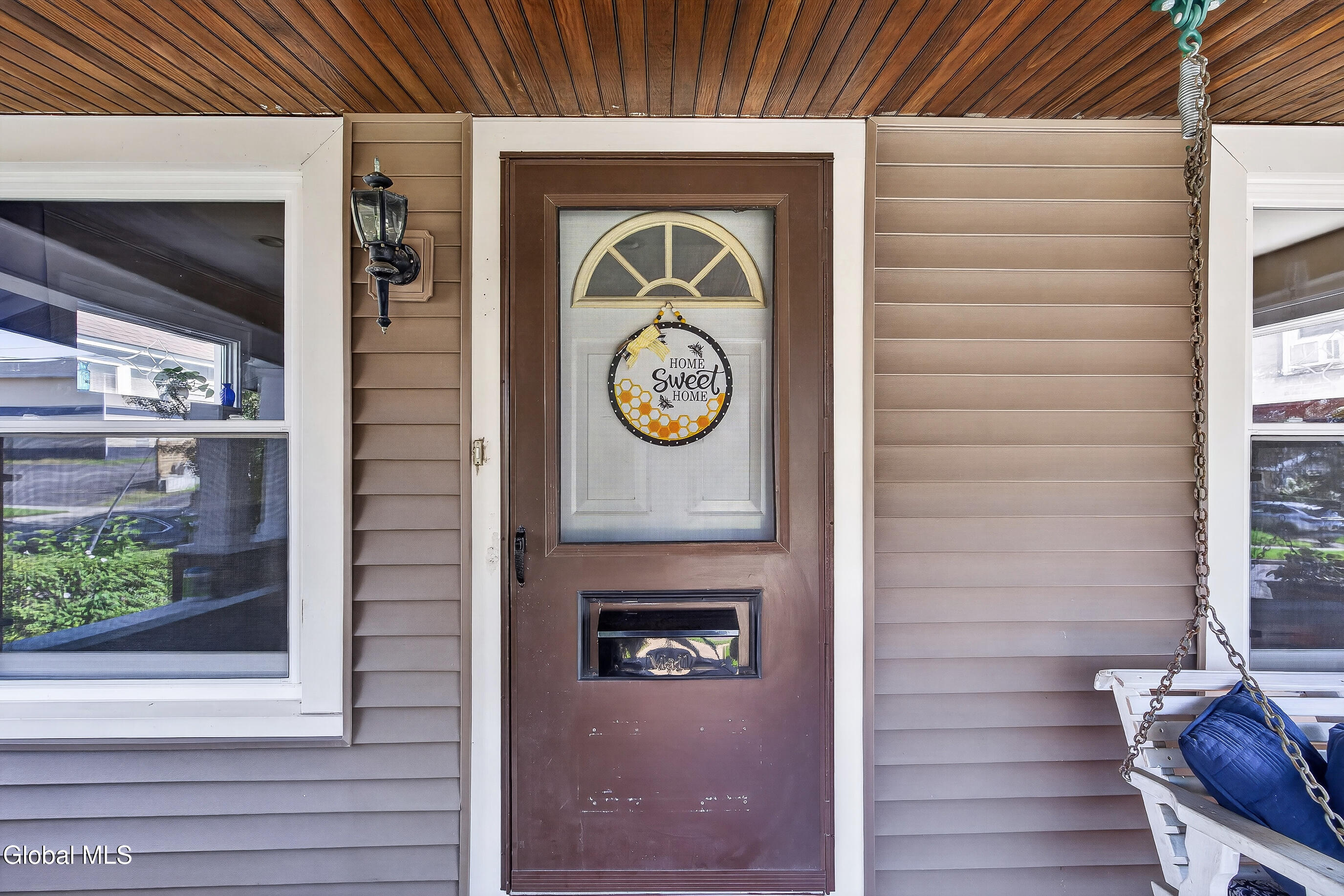 42 Jackson Avenue Schenectady NY 12304
