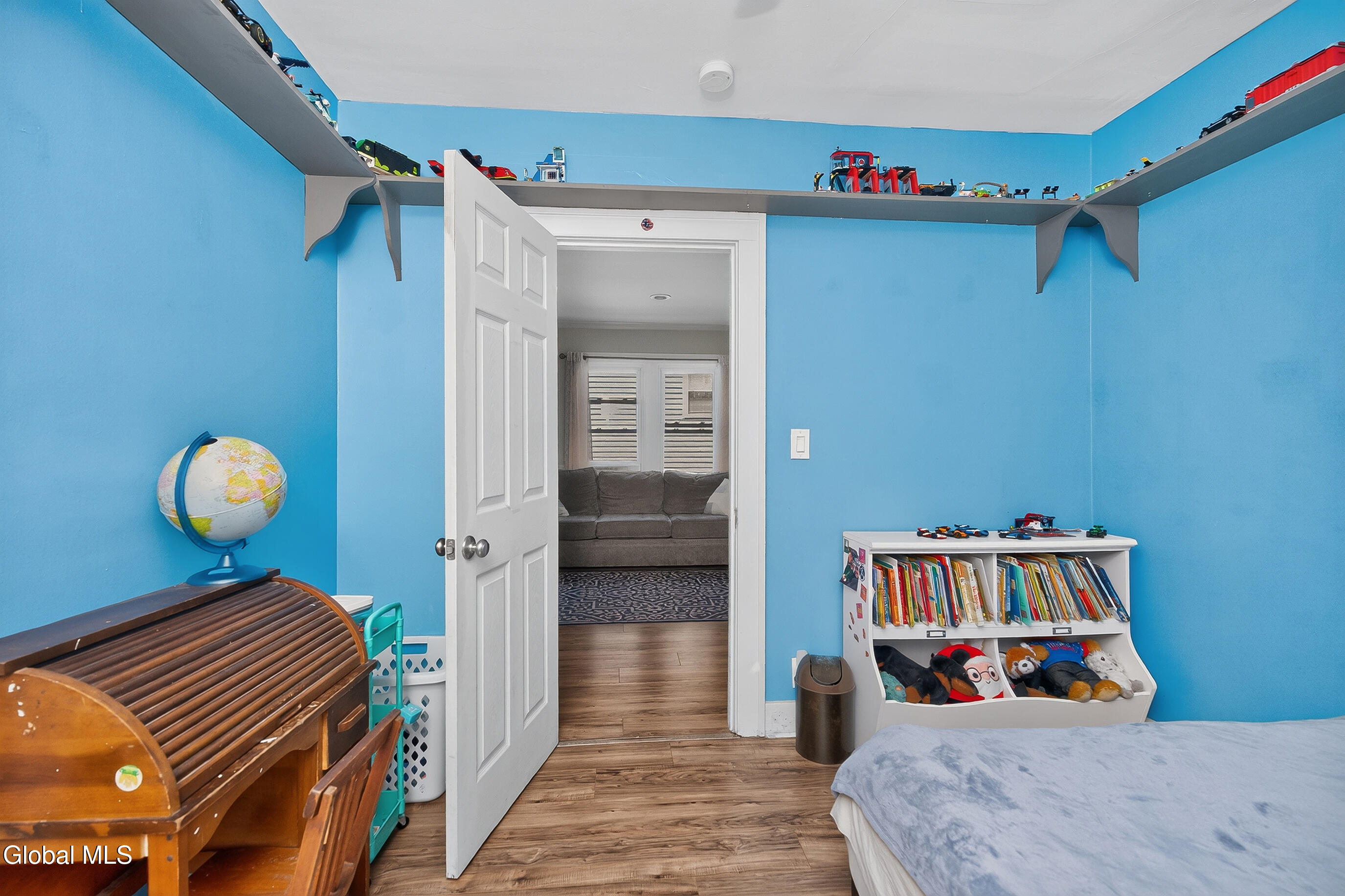 42 Jackson Avenue Schenectady NY 12304