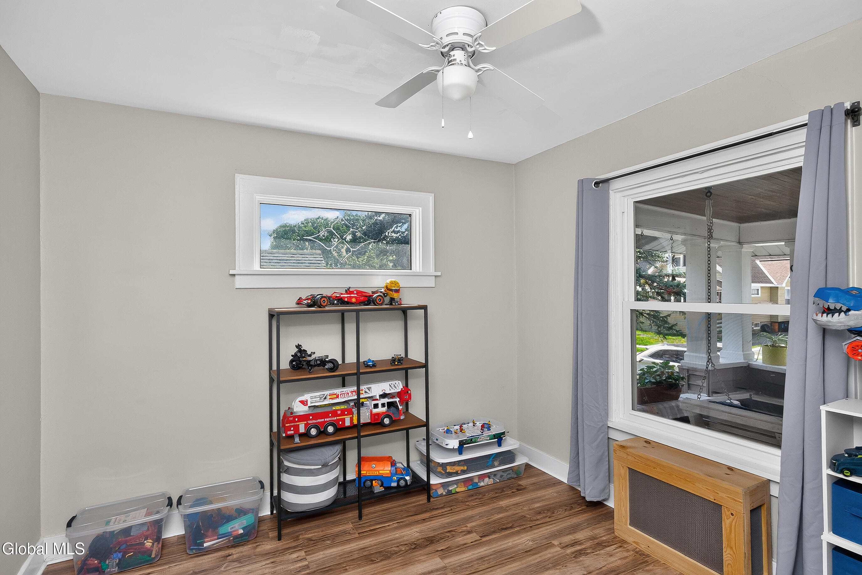 42 Jackson Avenue Schenectady NY 12304