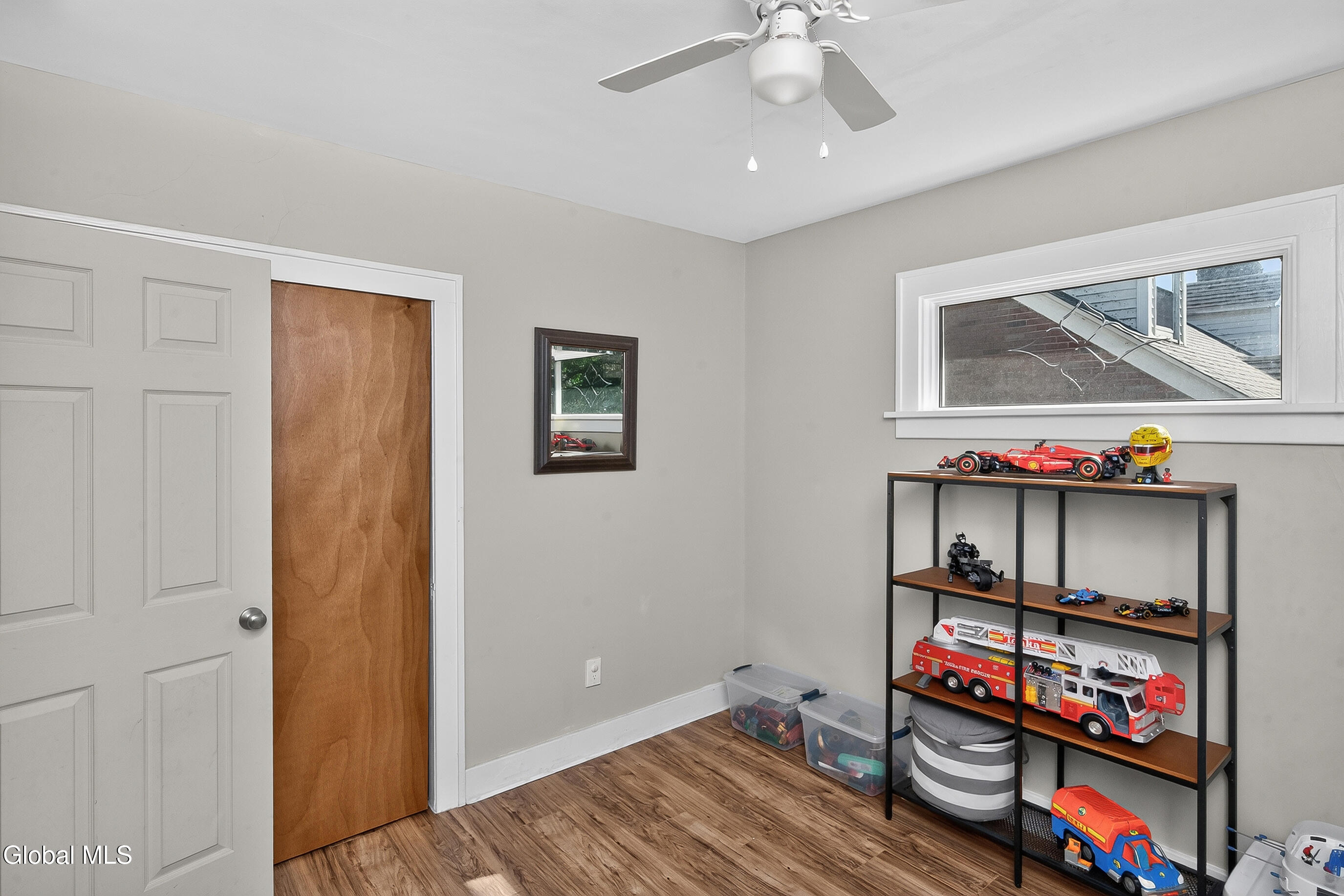 42 Jackson Avenue Schenectady NY 12304