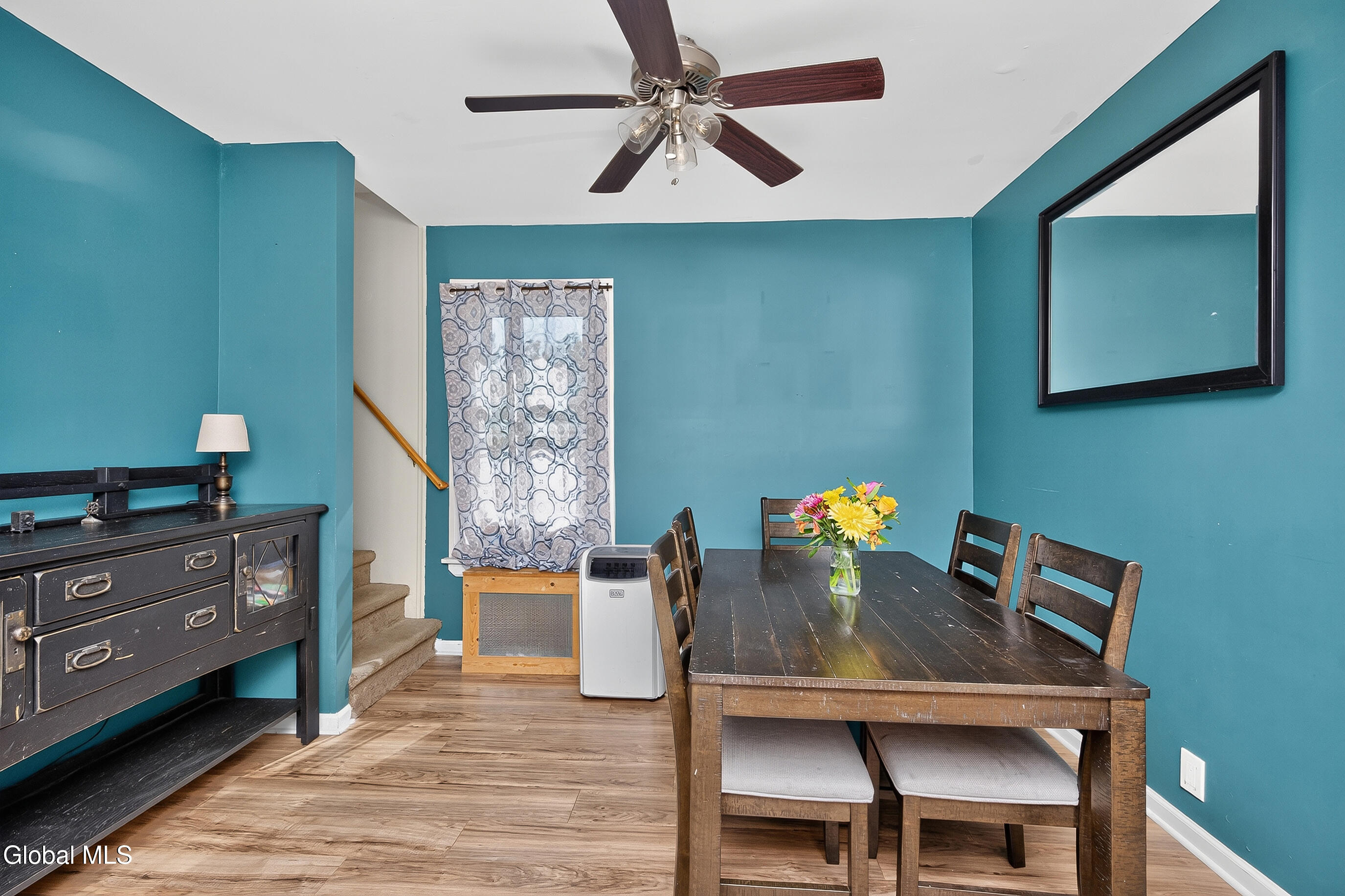 42 Jackson Avenue Schenectady NY 12304
