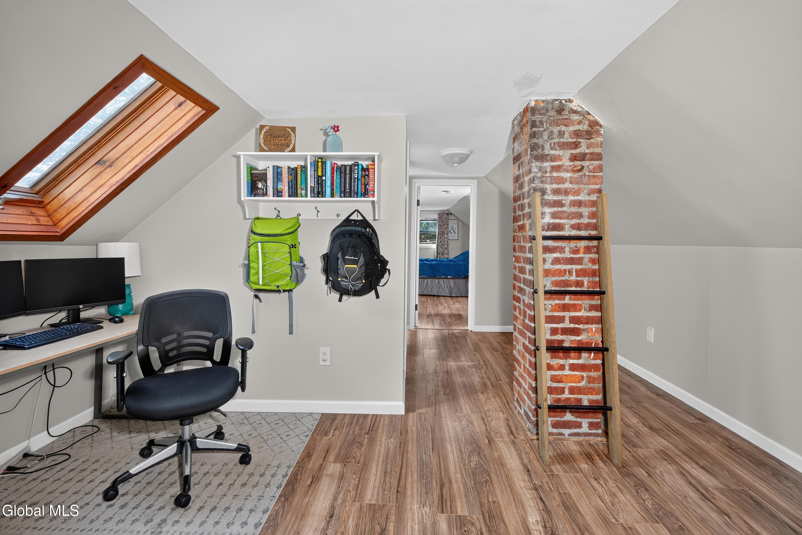 42 Jackson Avenue Schenectady NY 12304