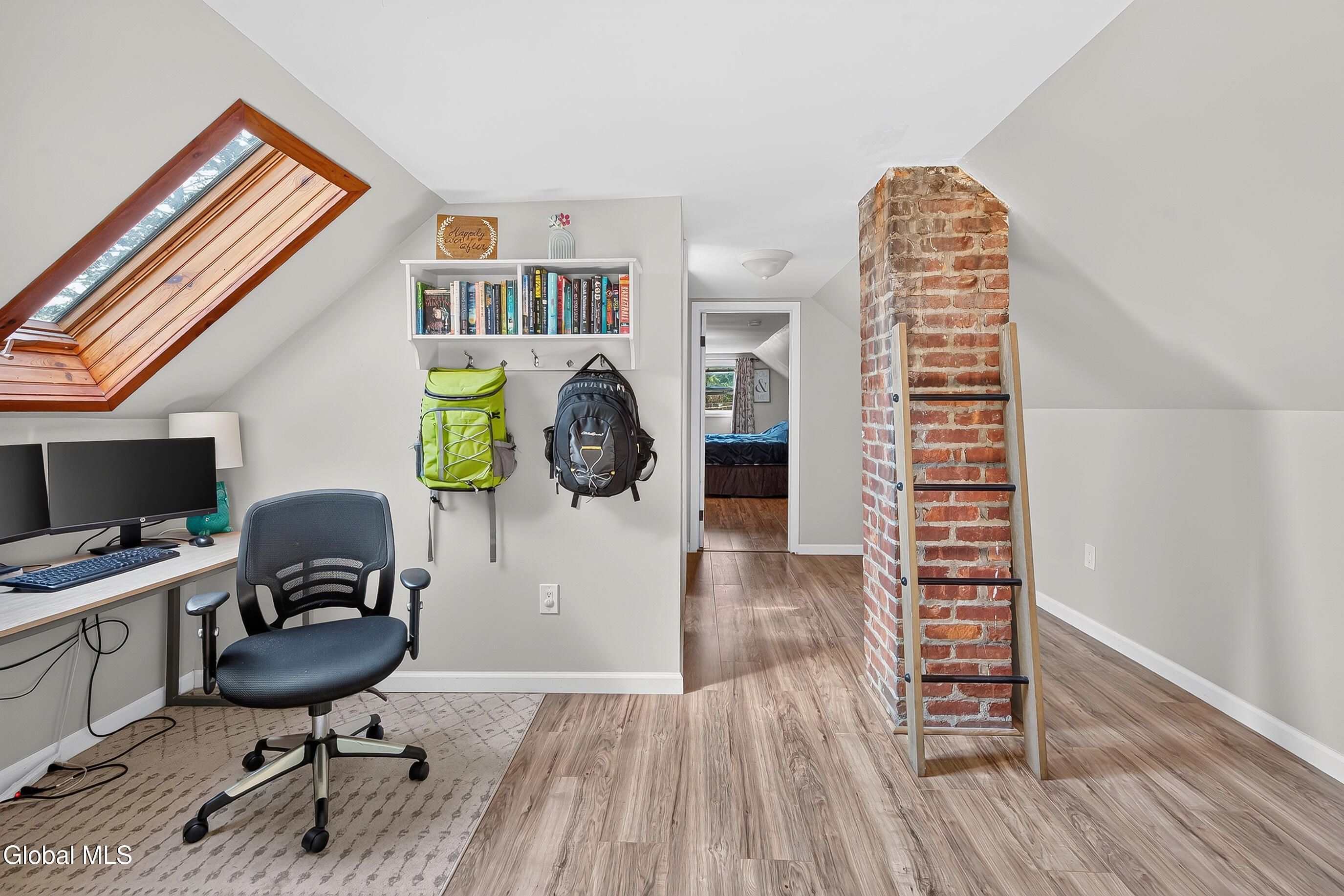 42 Jackson Avenue Schenectady NY 12304