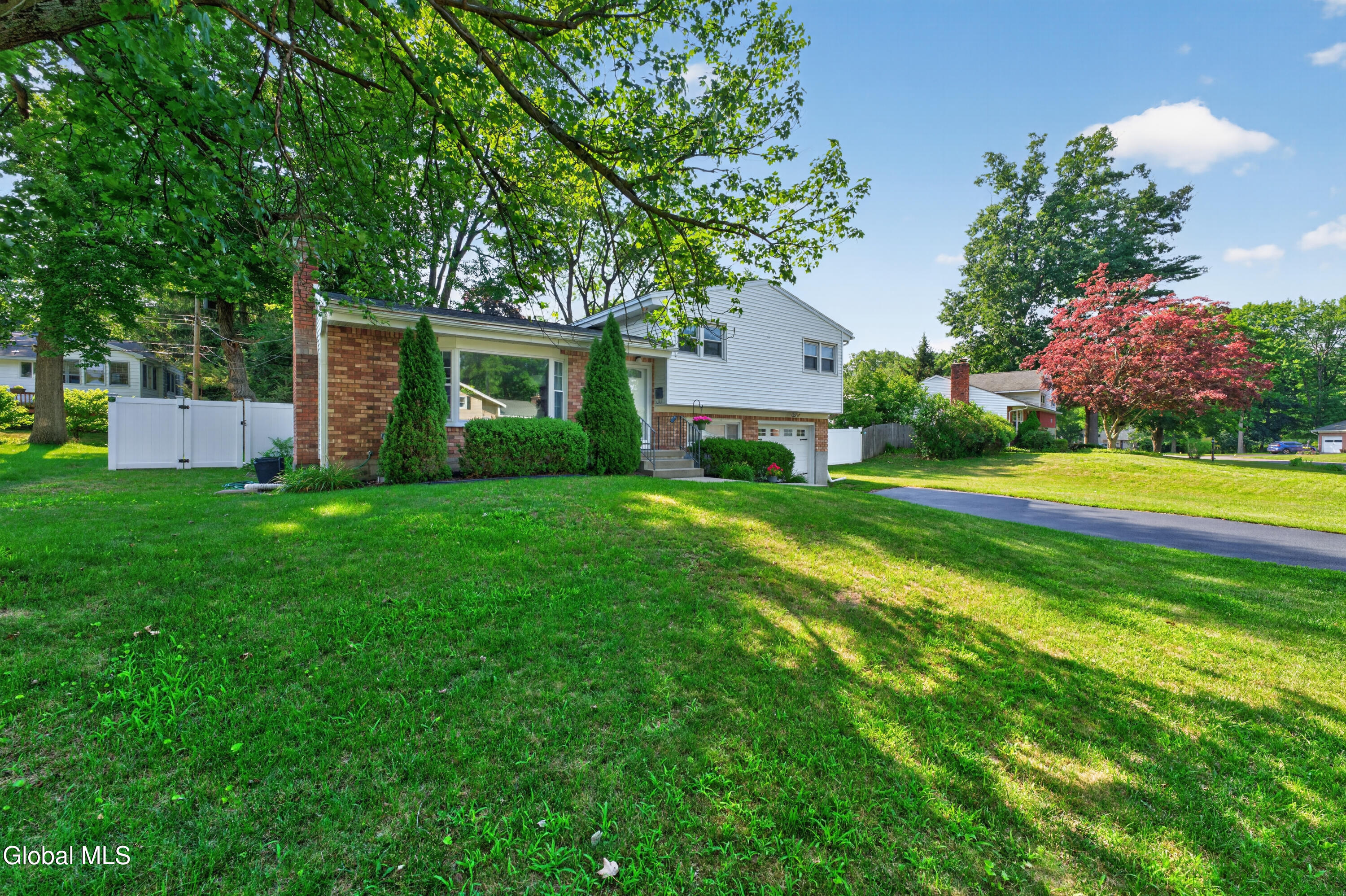 29 Brookwood Drive Latham NY 12110