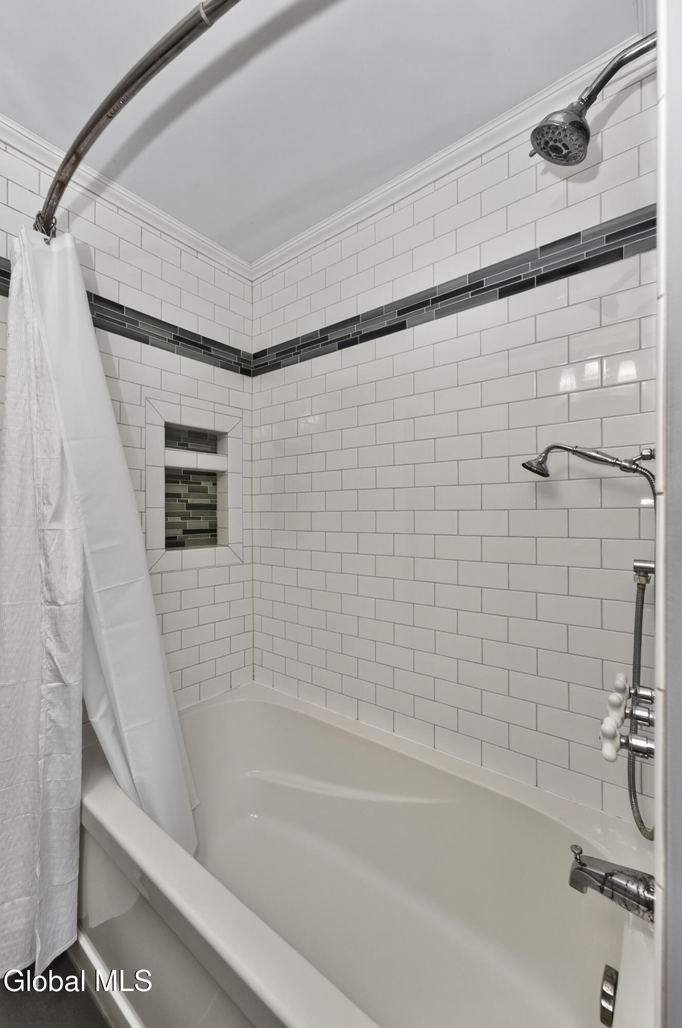 29 Brookwood Drive Latham NY 12110
