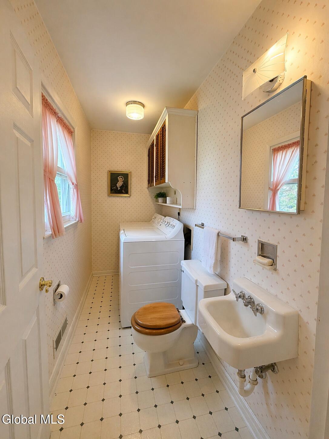 17 Plaid Place Clifton Park NY 12065