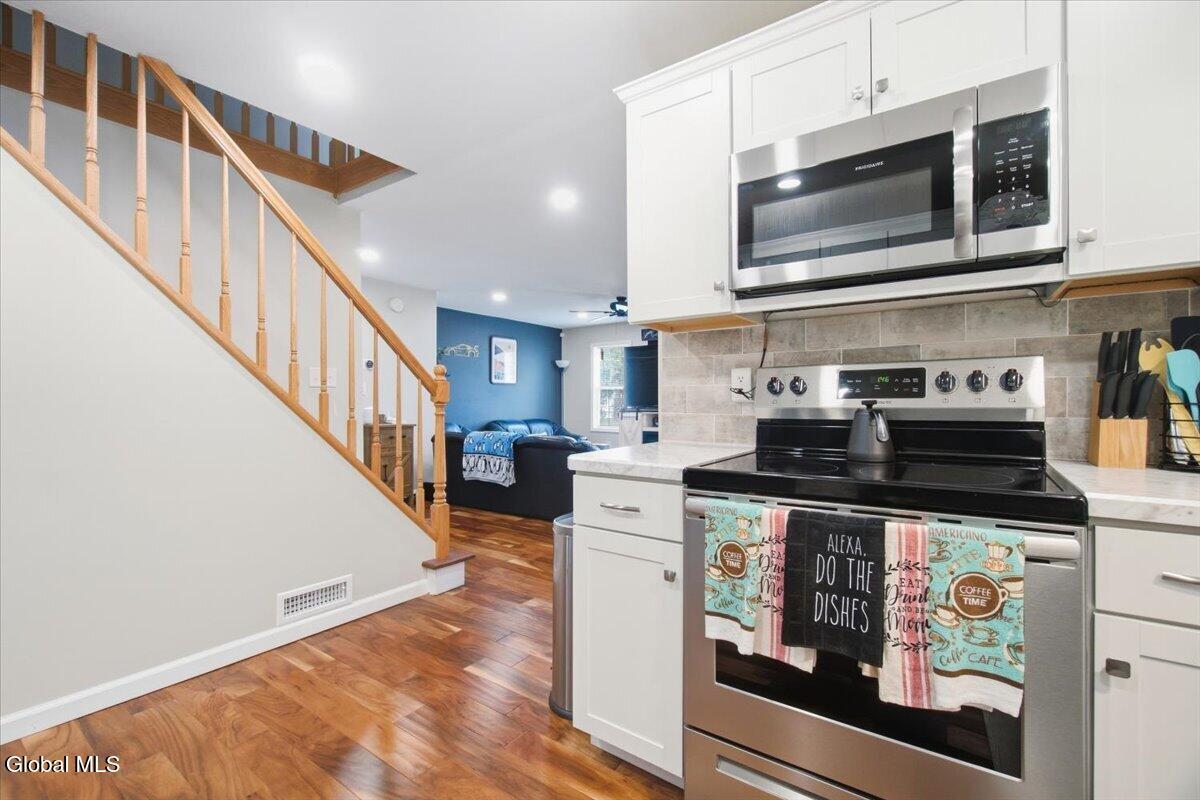 84 Plank Road Poestenkill NY 12140