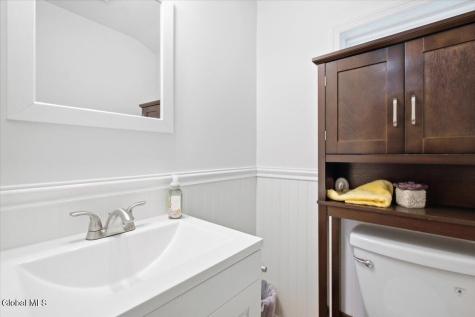 84 Plank Road Poestenkill NY 12140
